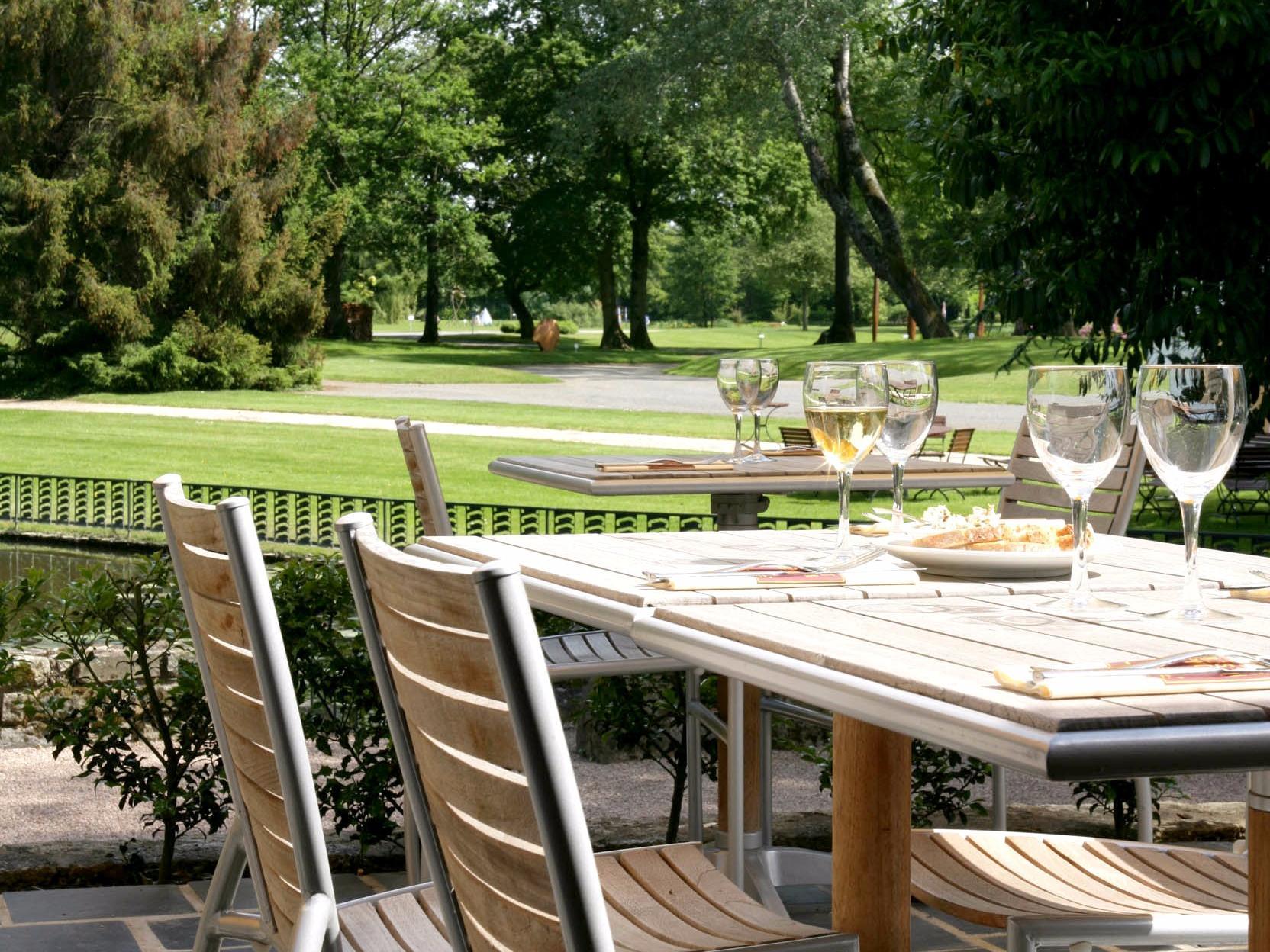 Logis Ar Milin Hotel Châteaubourg Exterior foto